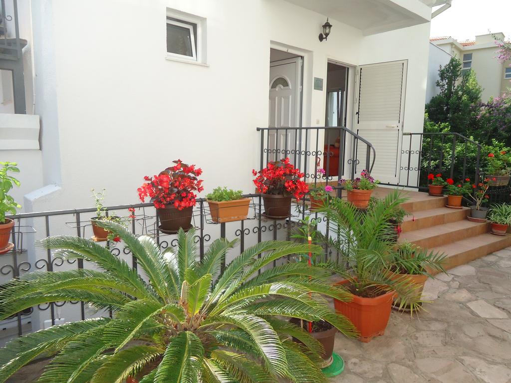 Apartments Luka Budva Luaran gambar