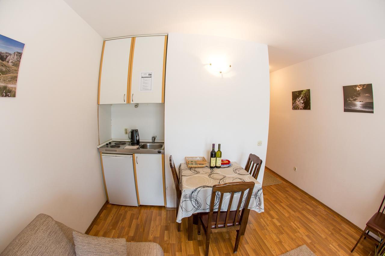 Apartments Luka Budva Luaran gambar