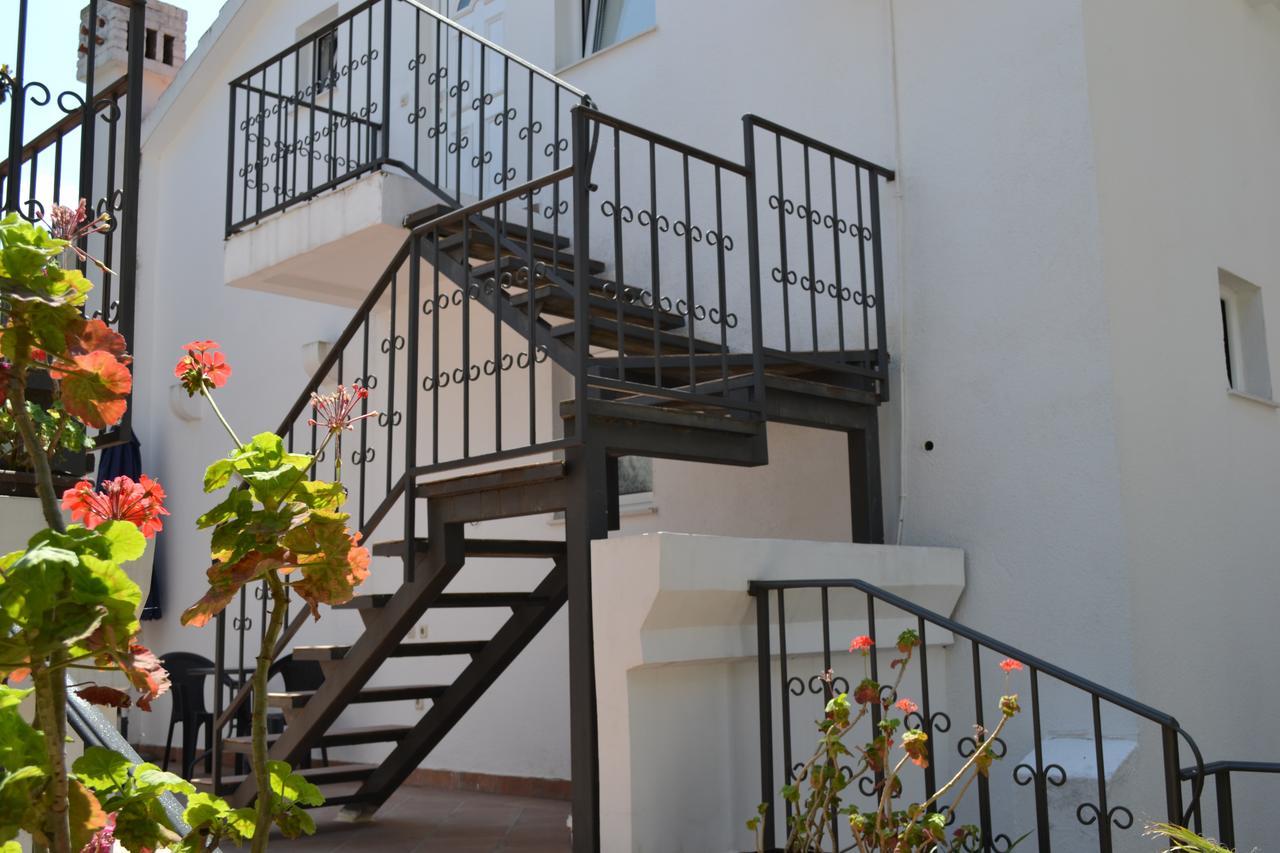 Apartments Luka Budva Luaran gambar