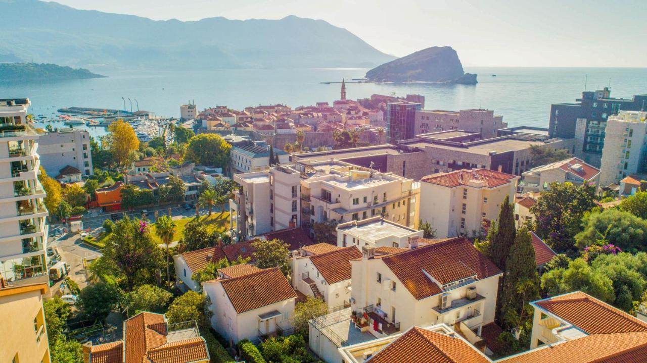 Apartments Luka Budva Luaran gambar