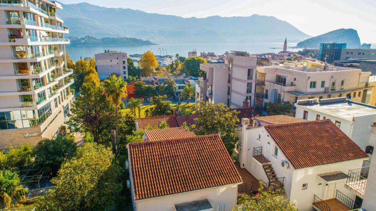 Apartments Luka Budva Luaran gambar